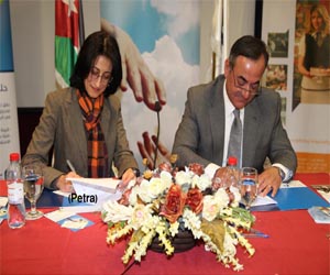   مصر اليوم - صندوق المرأة يوقع اتفاقية مع الشركة الأردنية للتعليم الفندقي والسياحي